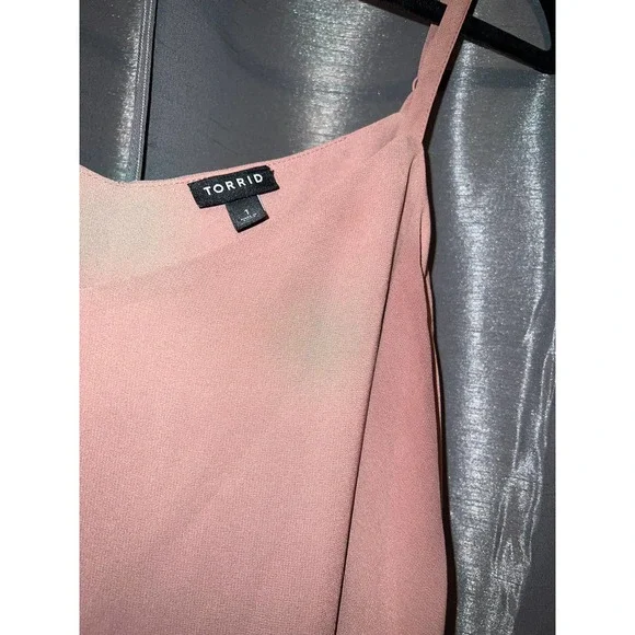 Torrid Top Size 1 - Picture 2 of 3